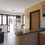 A 150 M Dal Mare Climatizzato Con Bellissimo Patio Esterno *