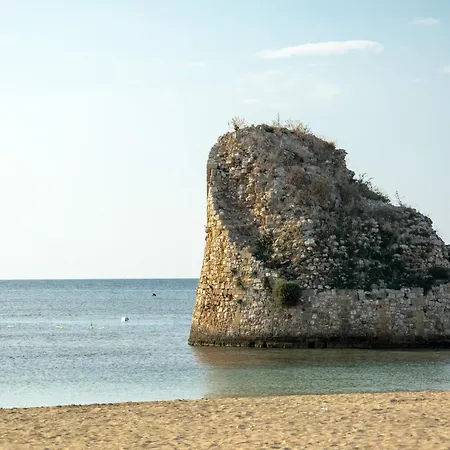 A 150 M Dal Mare Climatizzato Con Bellissimo Patio Esterno *