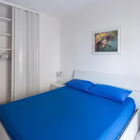 Apartment A 150 M Dal Mare Climatizzato Con Bellissimo Patio Esterno